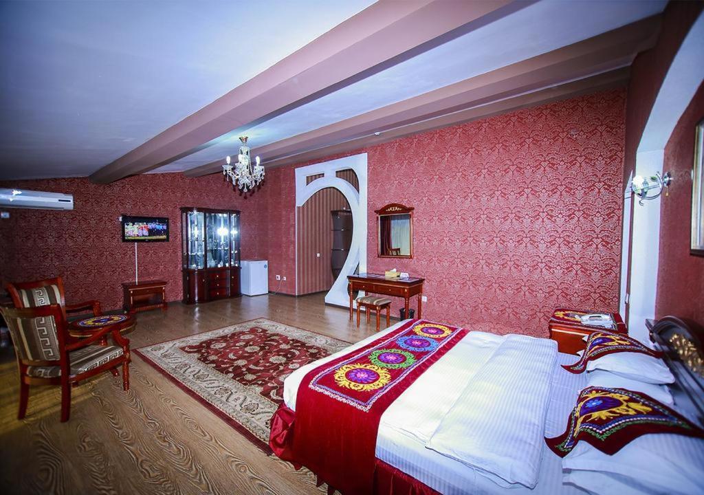 Oriyo Dushanbe Hotel Экстерьер фото