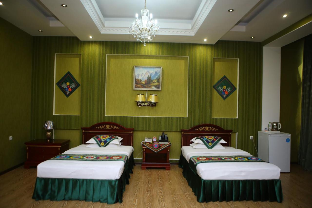 Oriyo Dushanbe Hotel Экстерьер фото