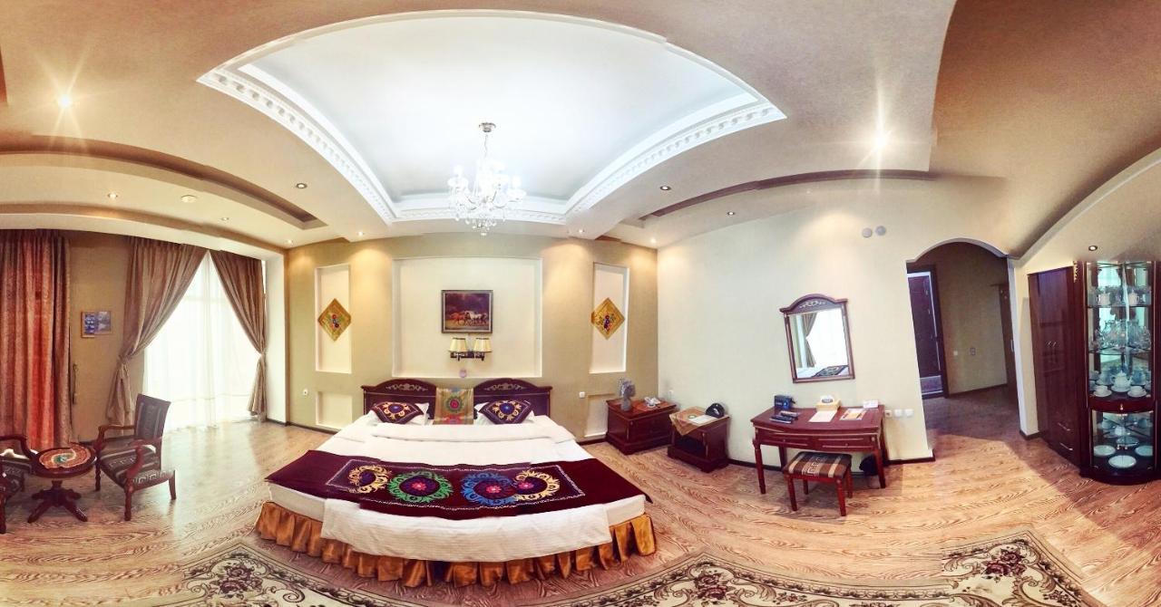 Oriyo Dushanbe Hotel Экстерьер фото